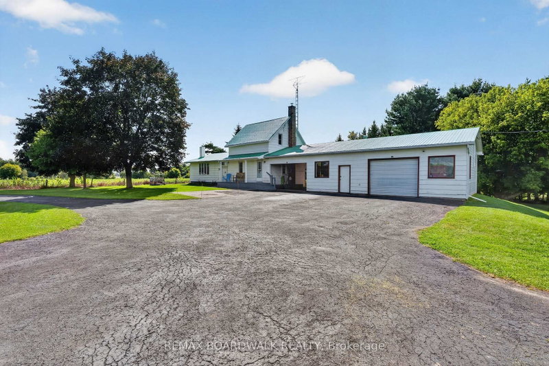 2450 Tolmies Corners Road