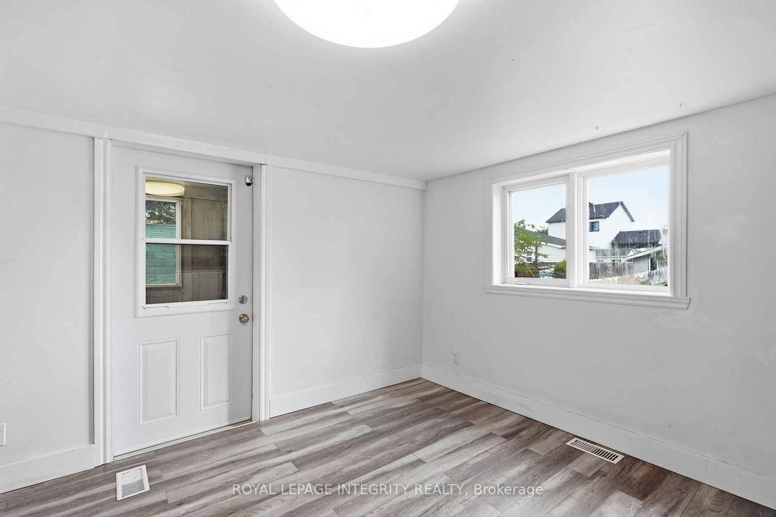 263 BERTHA Street • Hawkesbury, ON photo 12
