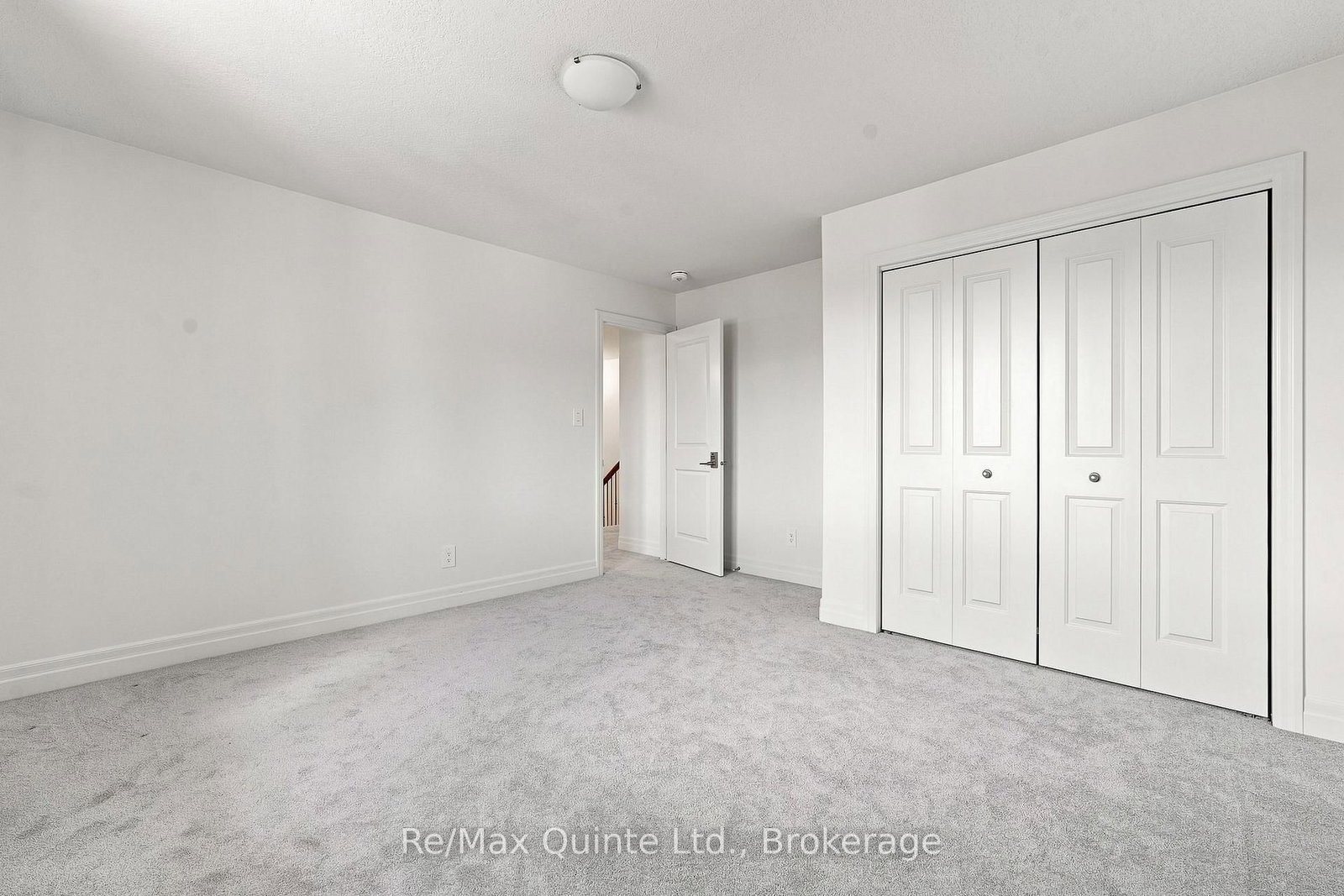 54 Lanark Drive • Belleville, ON photo 23