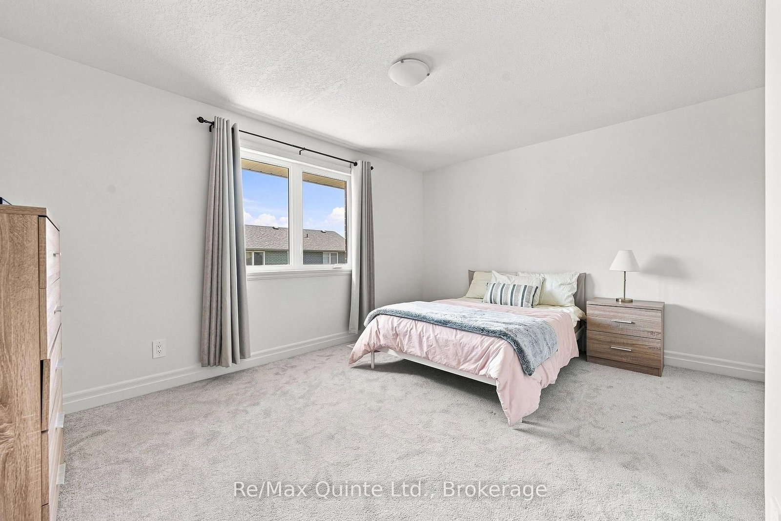 54 Lanark Drive • Belleville, ON photo 25