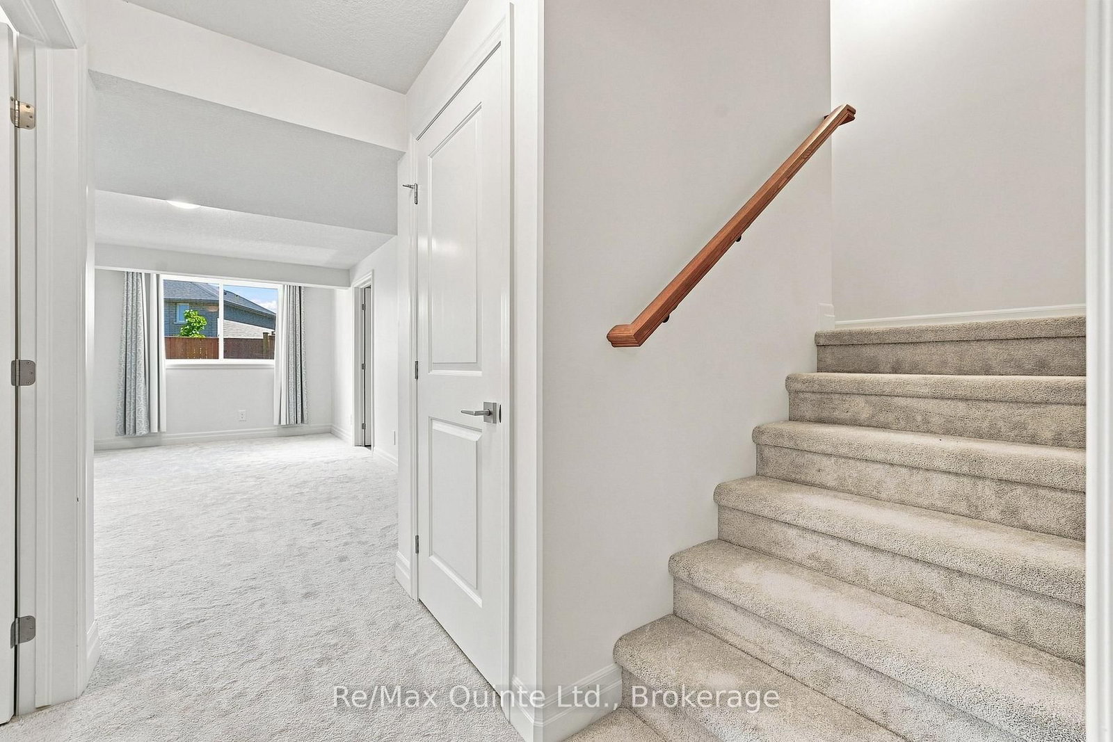 54 Lanark Drive • Belleville, ON photo 27