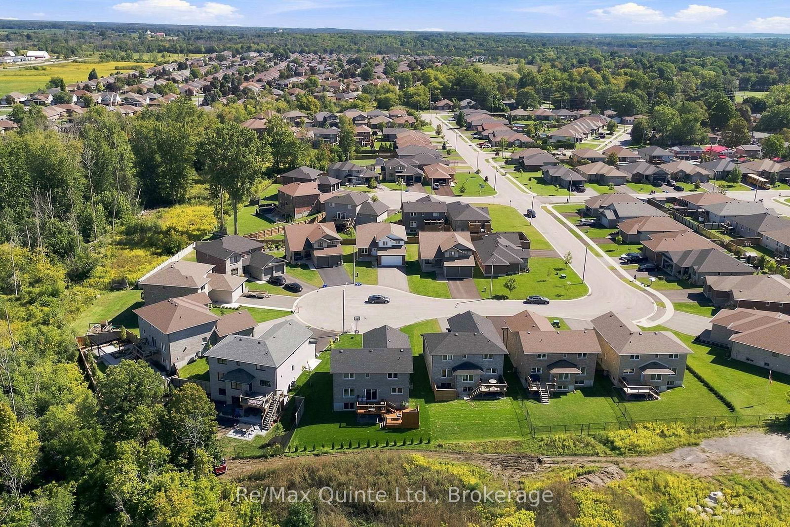 54 Lanark Drive • Belleville, ON photo 38
