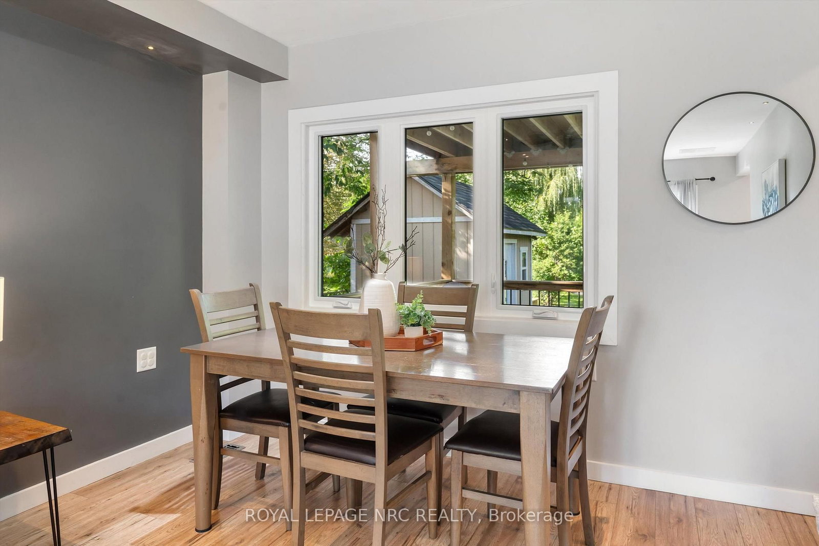 7 Vivian Avenue • St. Catharines, ON photo 16