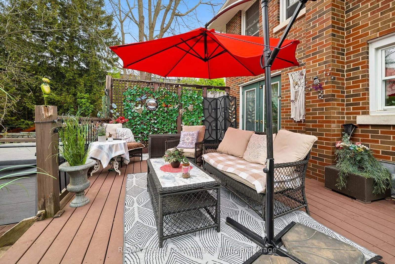 786 Stirling Avenue S • Kitchener, ON photo 10