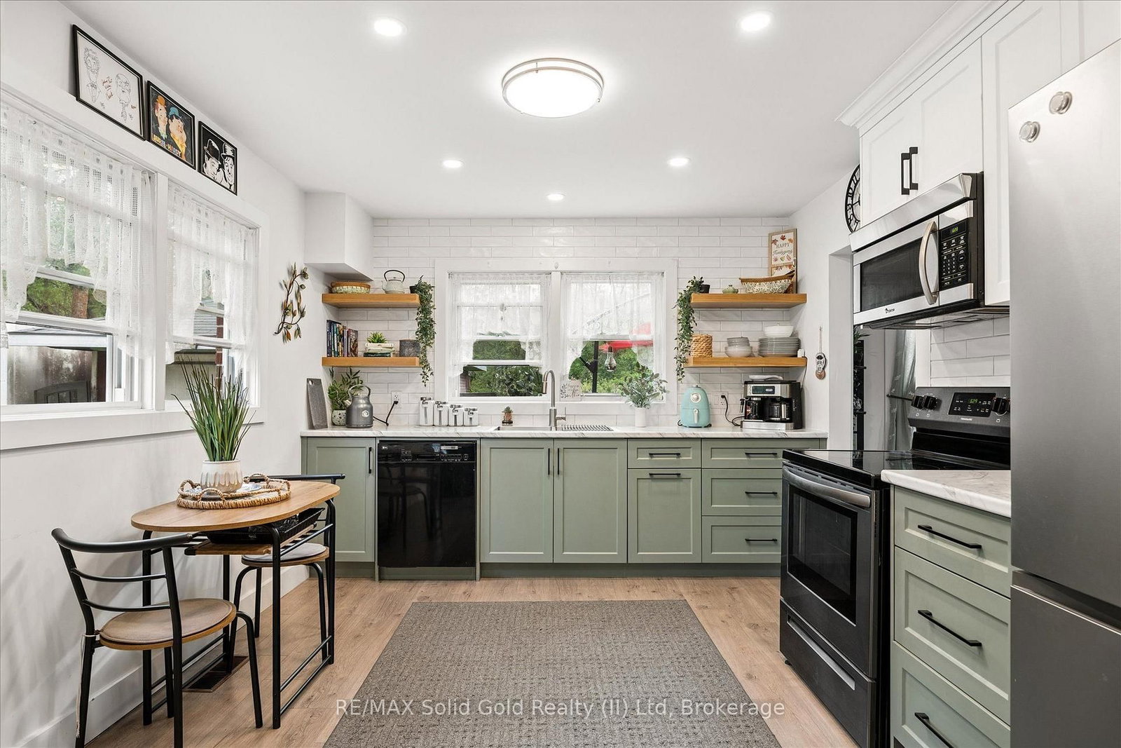 786 Stirling Avenue S • Kitchener, ON photo 18