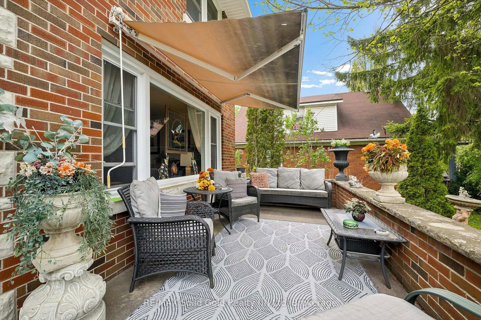786 Stirling Avenue S • Kitchener, ON photo 4