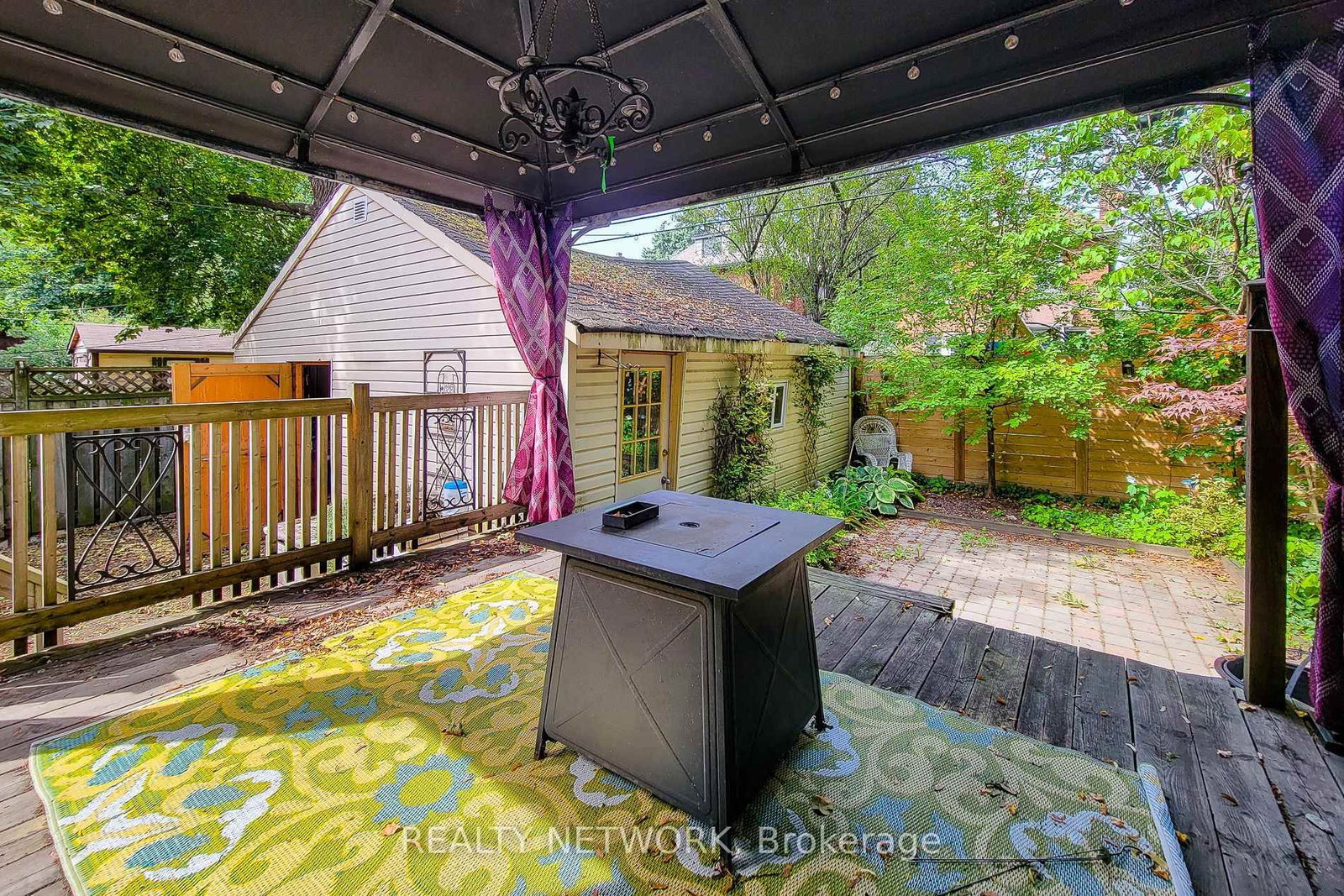 12 Leinster Avenue S • Hamilton, ON photo 38