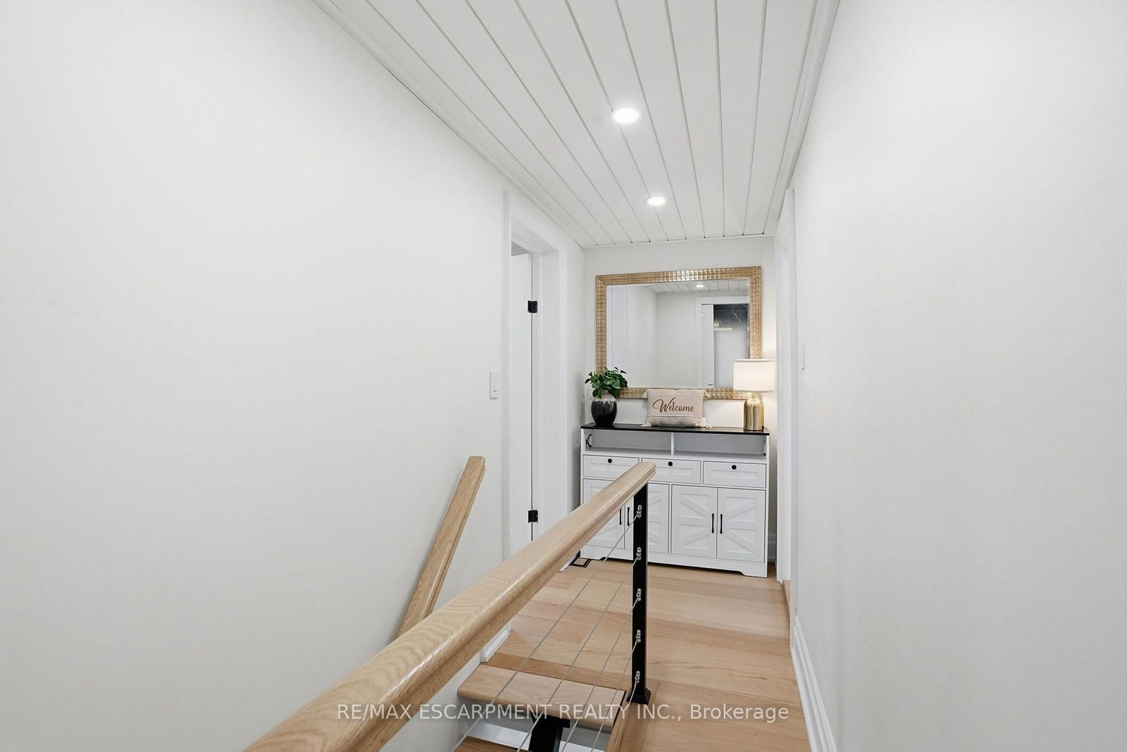 13 Picton Street W • Hamilton, ON photo 16