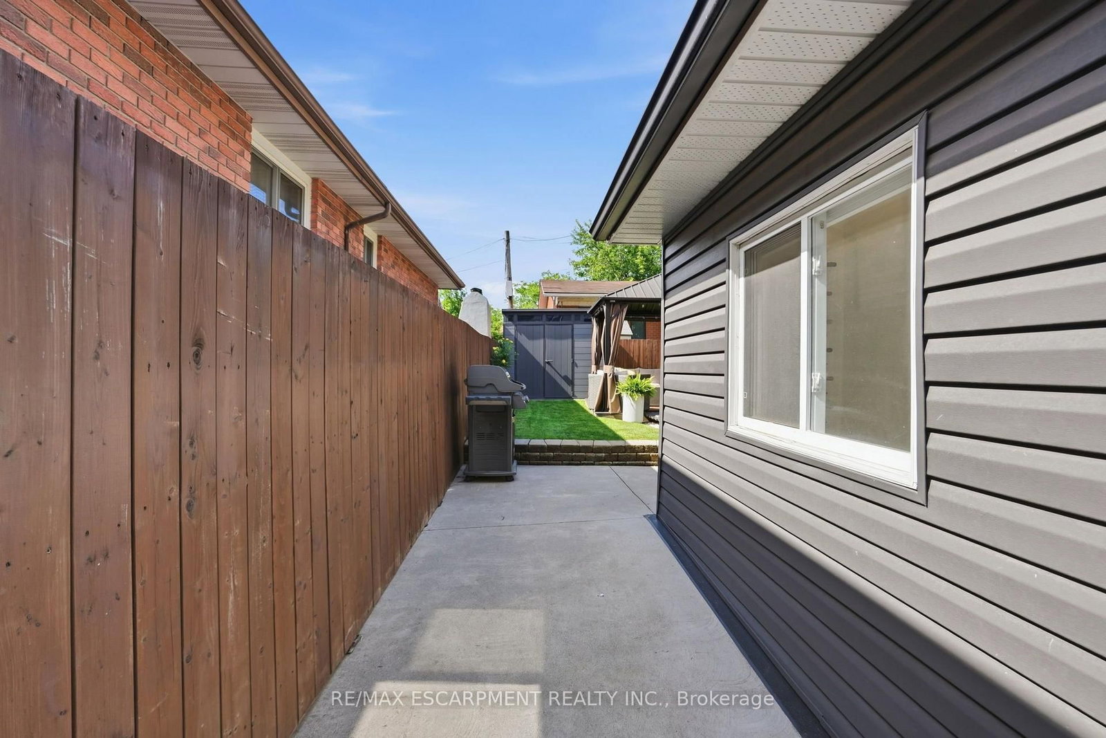 13 Picton Street W • Hamilton, ON photo 28