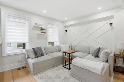 13 Picton Street W • Hamilton, ON photo 5