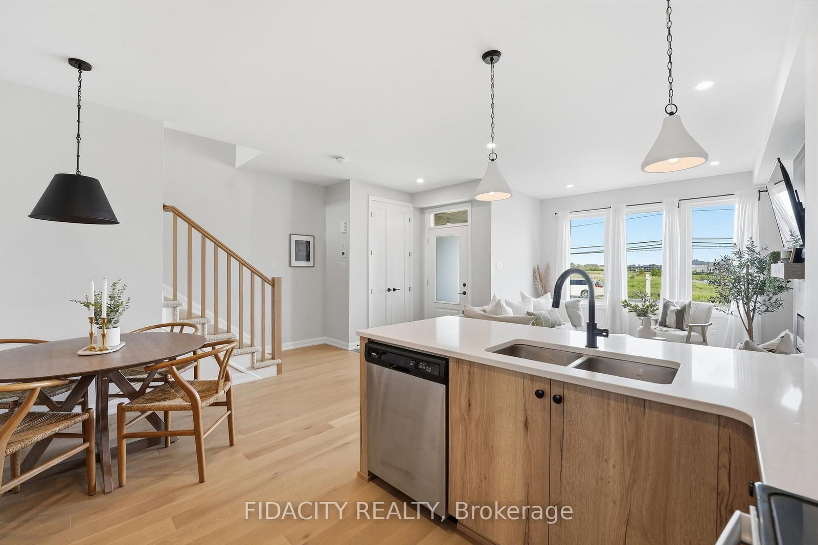 6333 Perth Street • Perth Road, ON photo 14