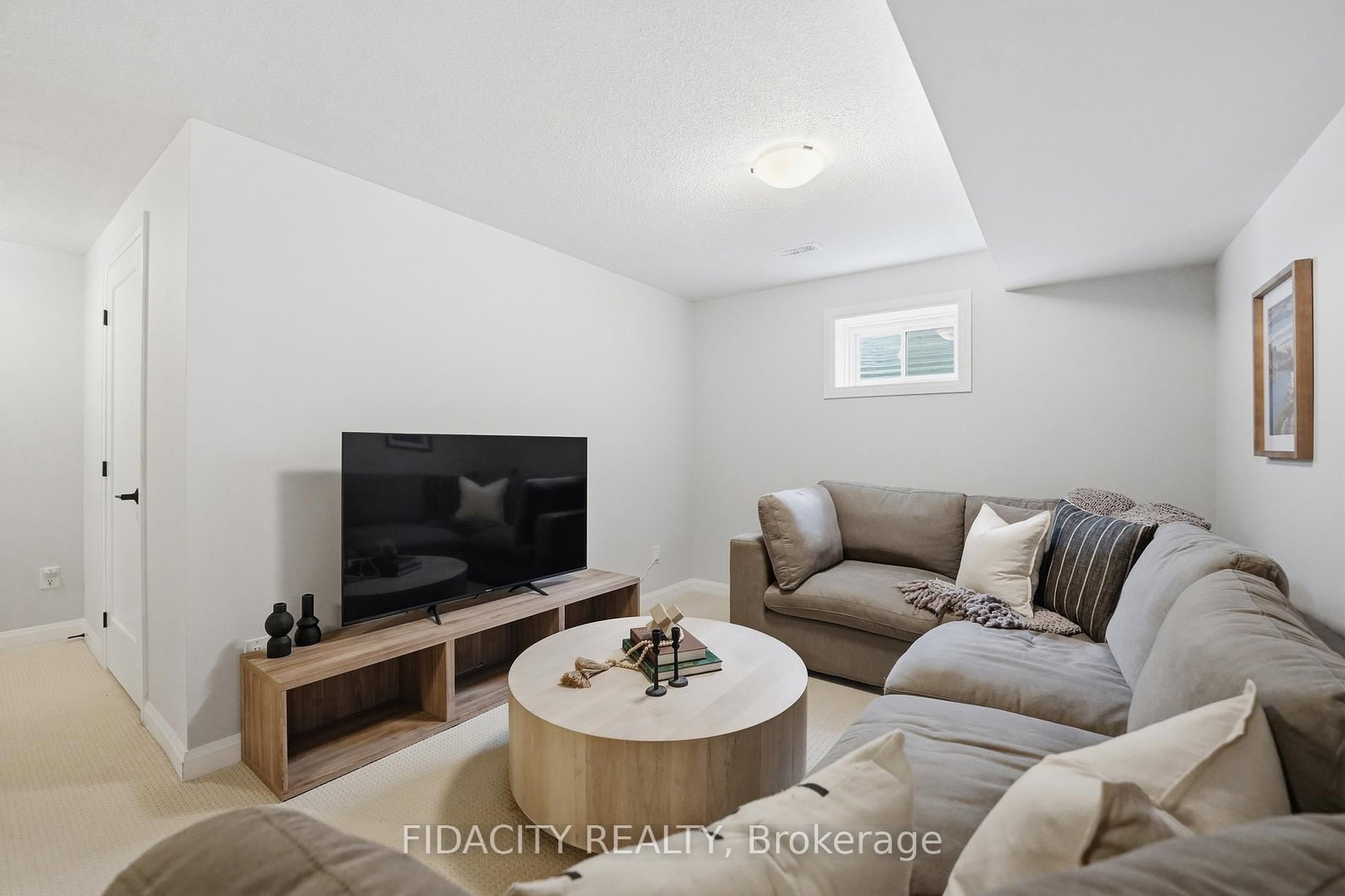 6333 Perth Street • Perth Road, ON photo 32