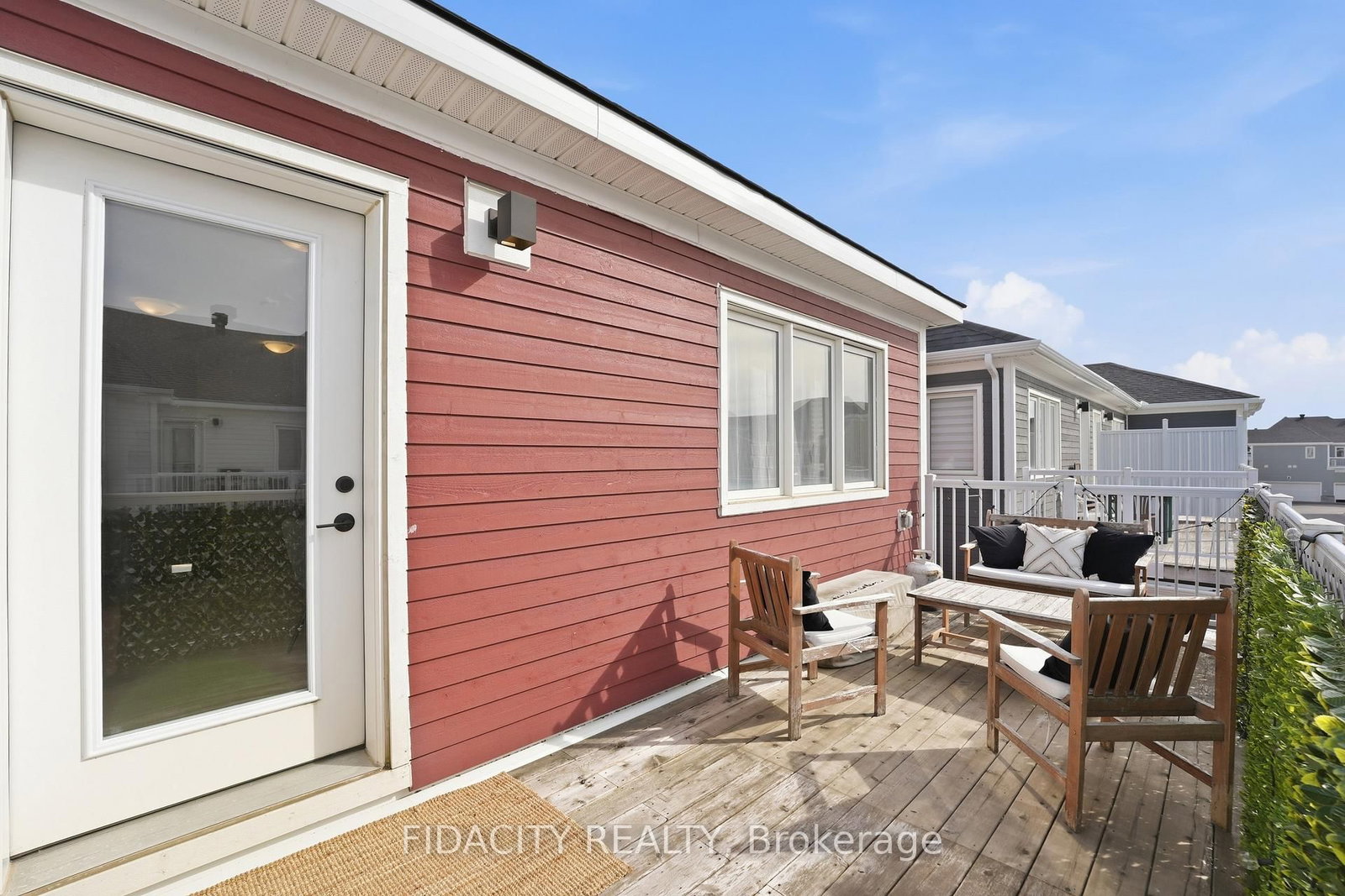 6333 Perth Street • Perth Road, ON photo 36