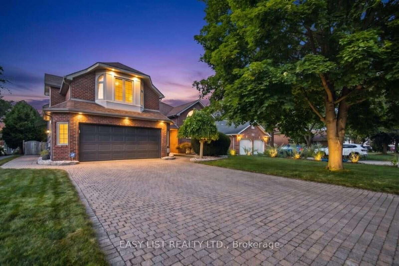 5929 Rosewood Crescent