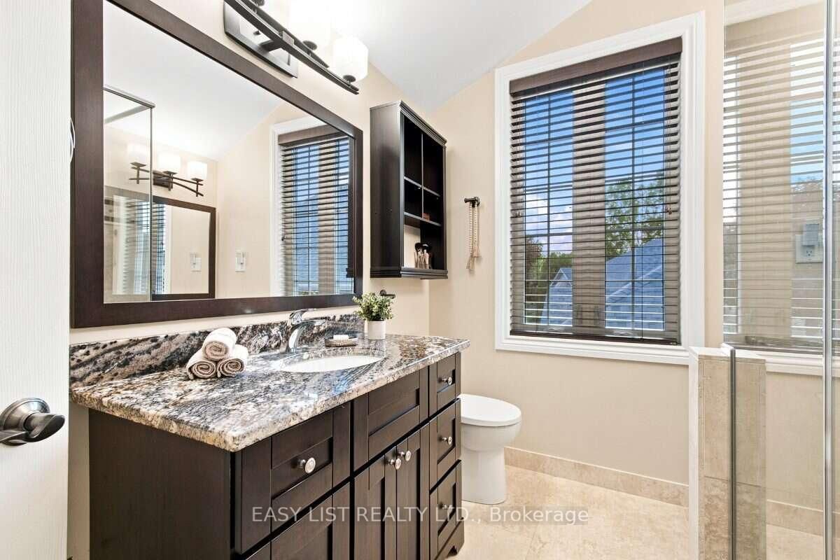 5929 Rosewood Crescent • LaSalle, ON photo 37