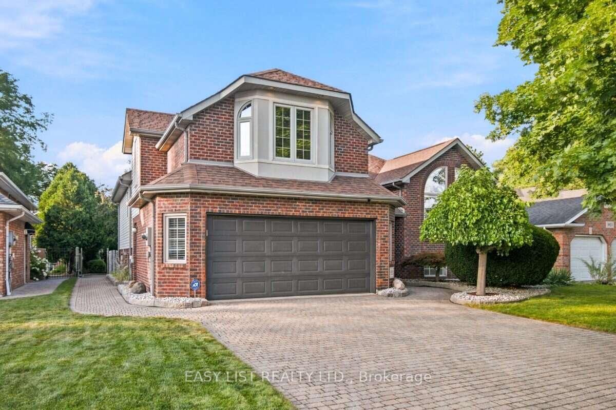 5929 Rosewood Crescent • LaSalle, ON photo 5