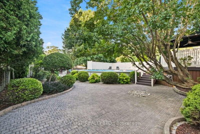 5929 Rosewood Crescent • LaSalle, ON photo 9