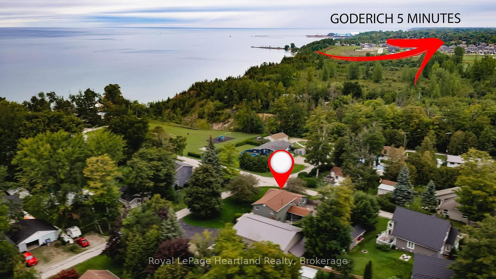 23 Park Road • Central Huron, ON photo 3