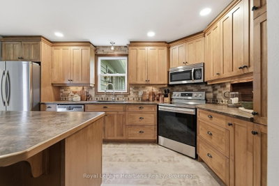 23 Park Road • Central Huron, ON photo 9