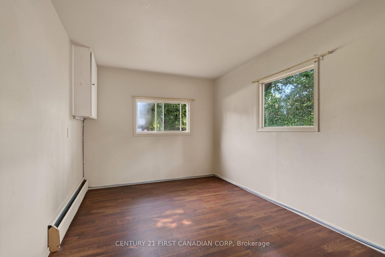 9 Park Crescent • Middlesex Centre, ON photo 14