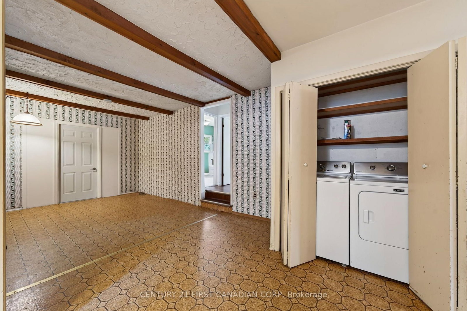 9 Park Crescent • Middlesex Centre, ON photo 16
