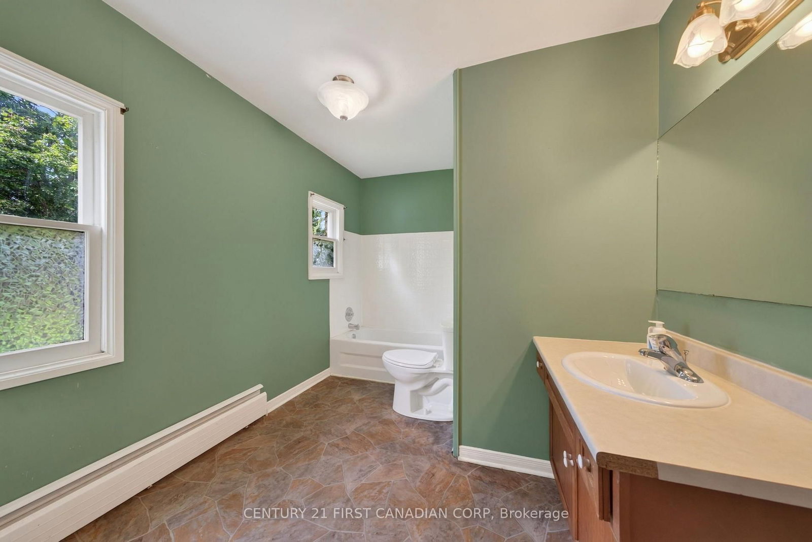 9 Park Crescent • Middlesex Centre, ON photo 24