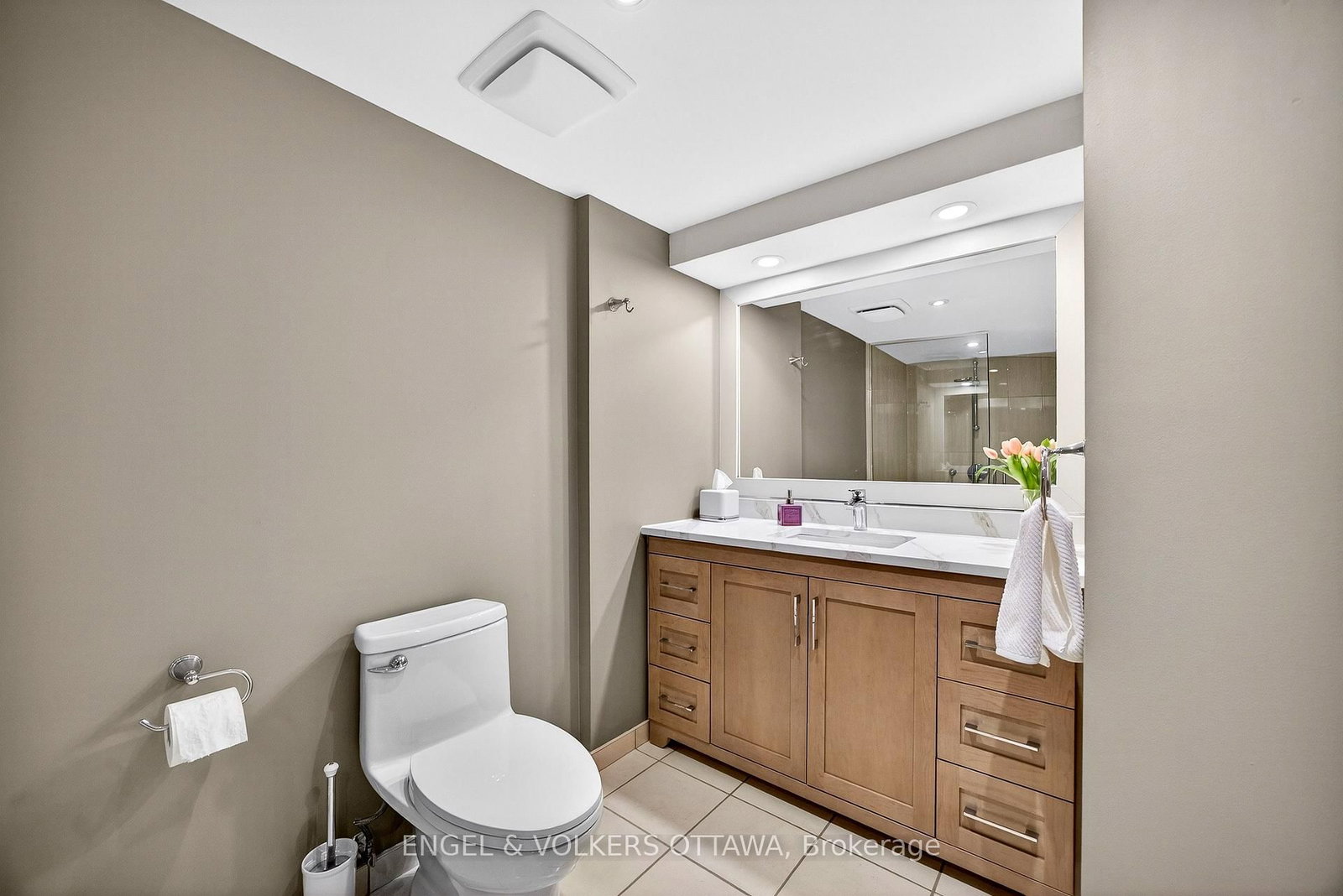 160 George Street • #2404 • Ottawa, ON photo 33