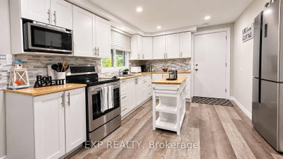9 Charlotte Crescent • Kawartha Lakes, ON photo 4