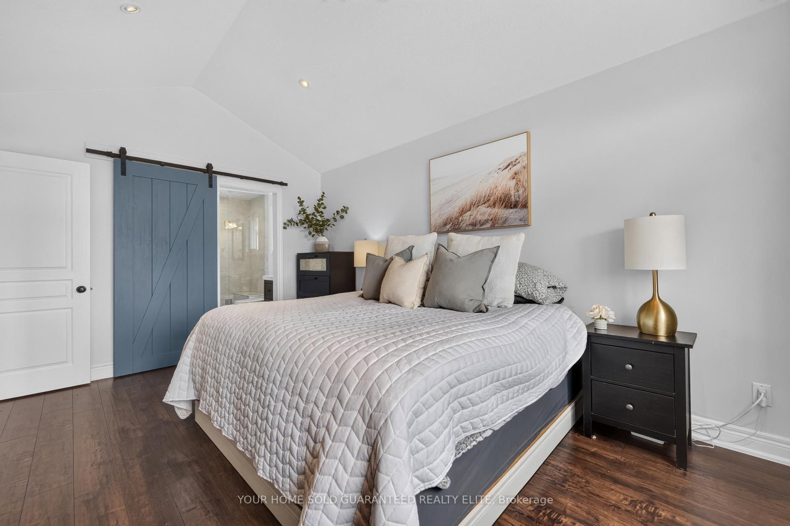 104 Udell Way • Grimsby, ON photo 17