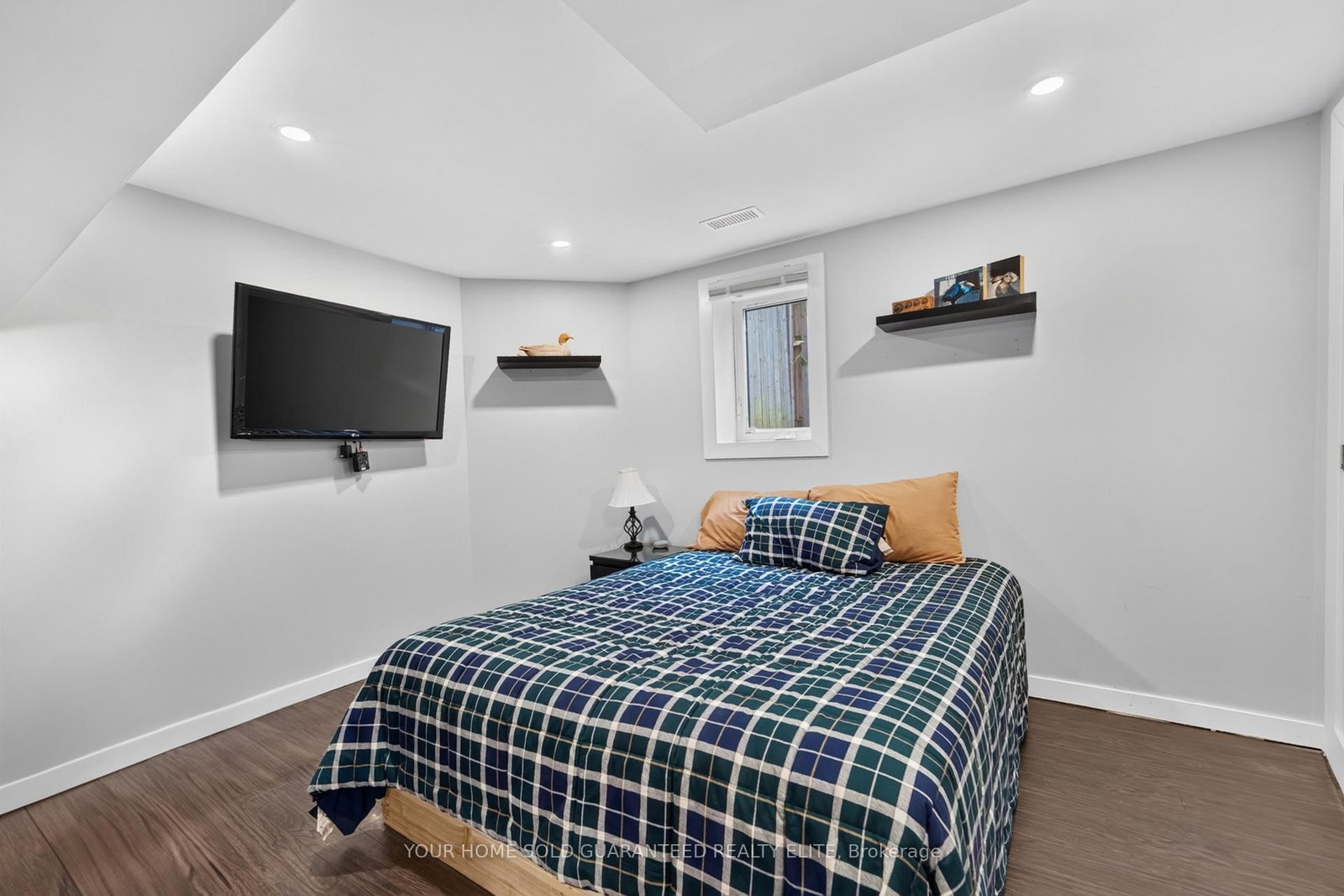 104 Udell Way • Grimsby, ON photo 25