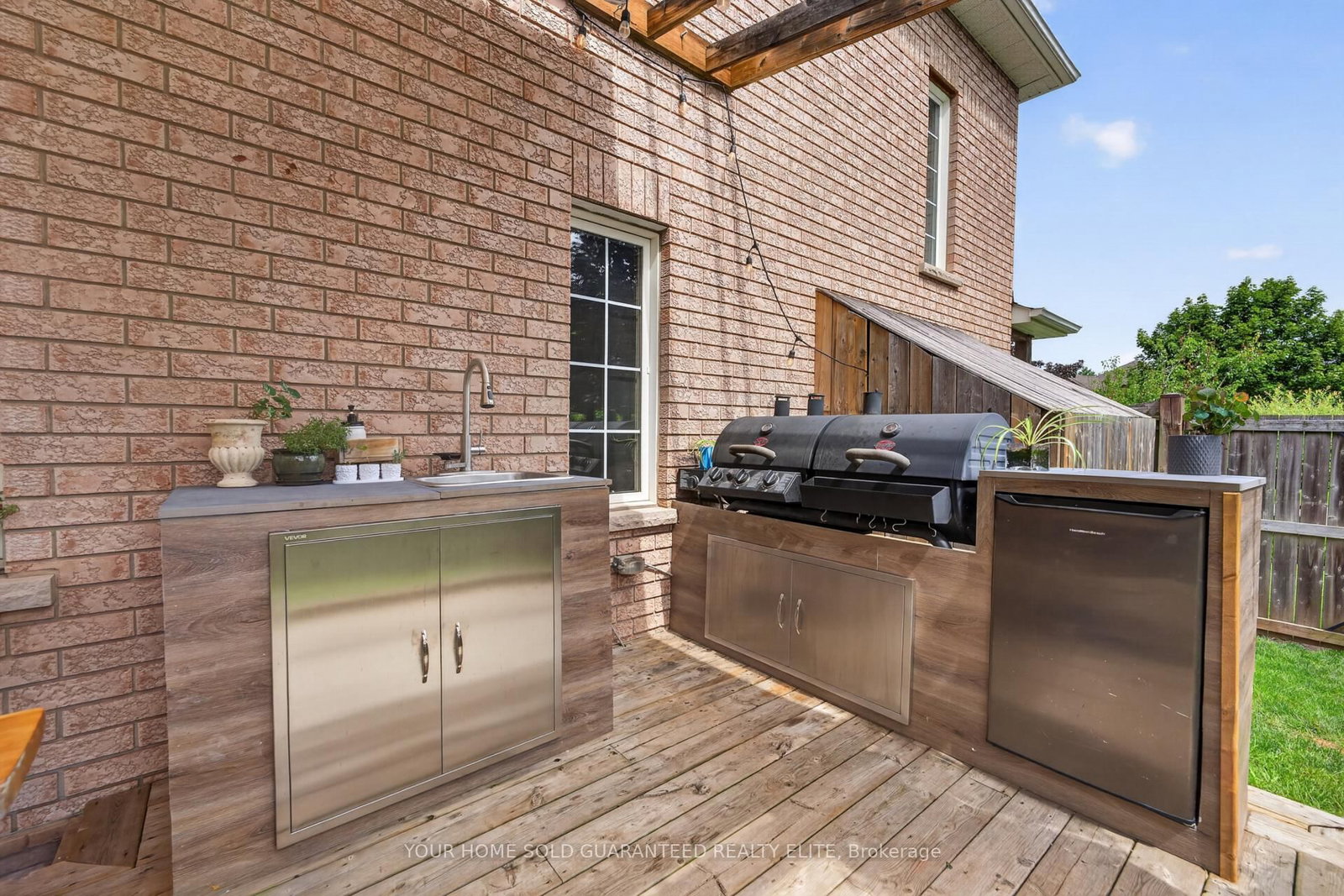 104 Udell Way • Grimsby, ON photo 33