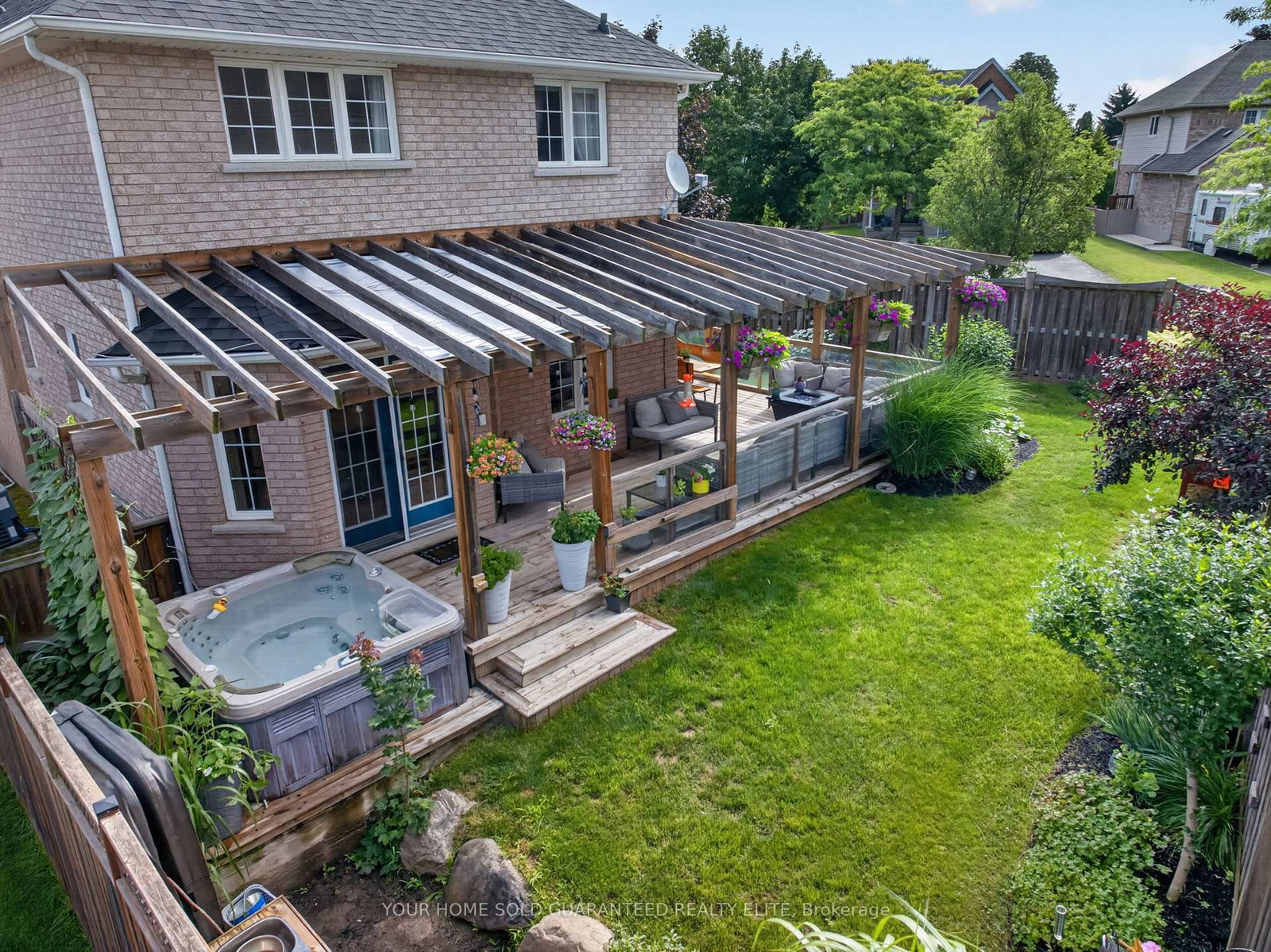 104 Udell Way • Grimsby, ON photo 40