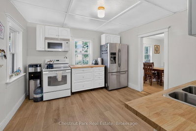1627 Houseys Rapids Road • Gravenhurst, ON photo 5