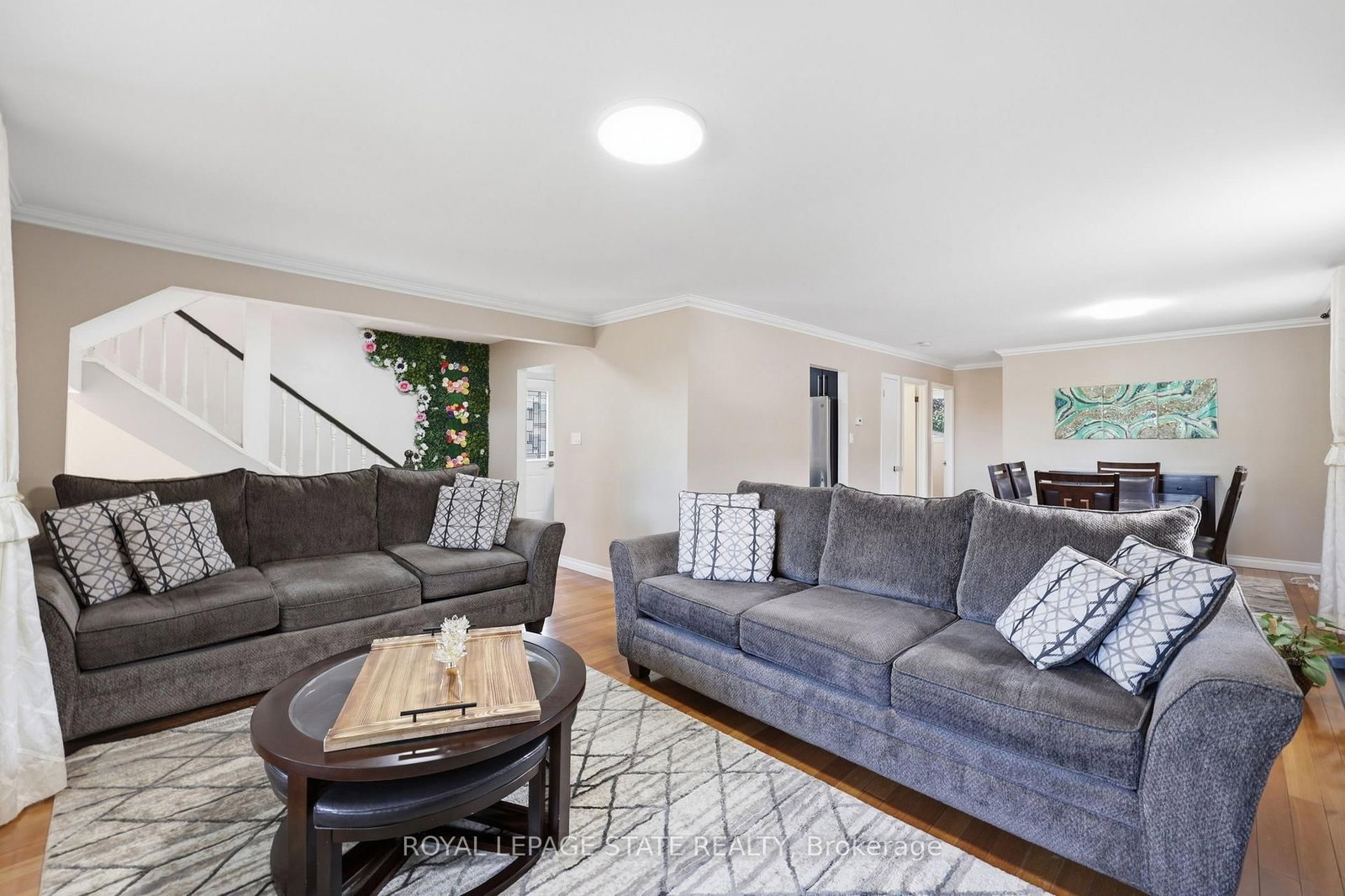 63 Folkestone Avenue • Hamilton, ON photo 13