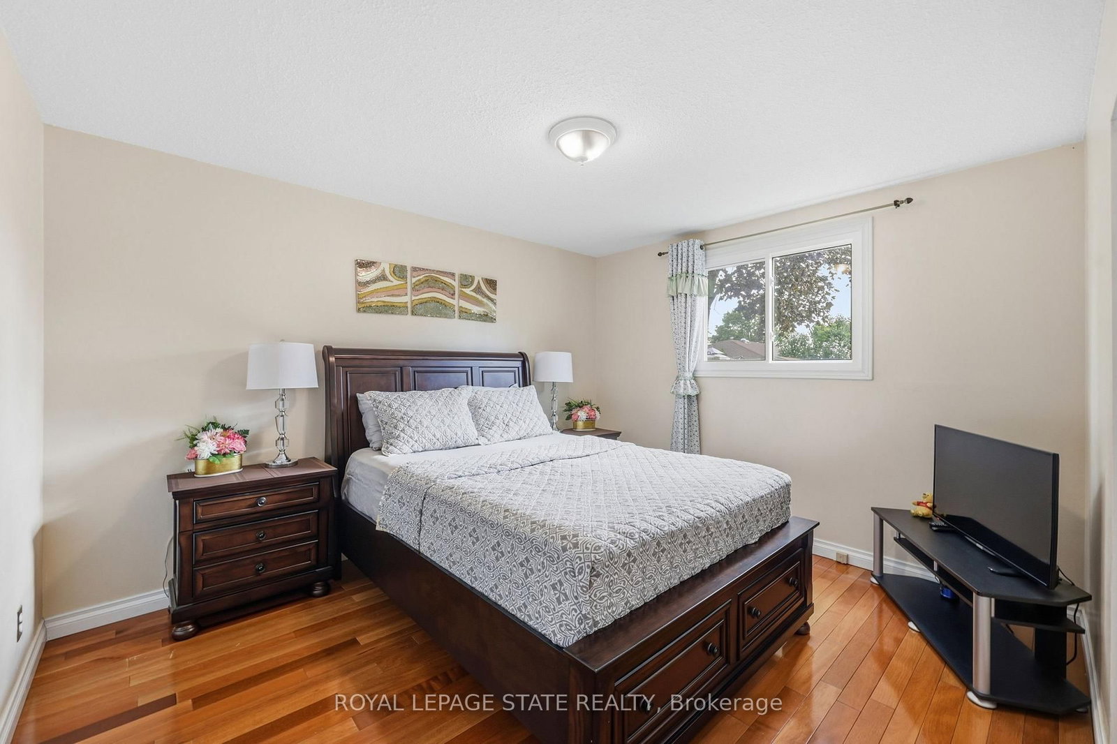 63 Folkestone Avenue • Hamilton, ON photo 20
