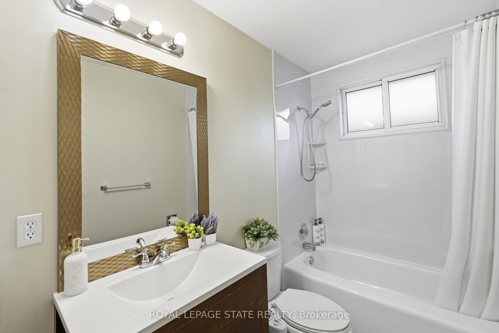 63 Folkestone Avenue • Hamilton, ON photo 22