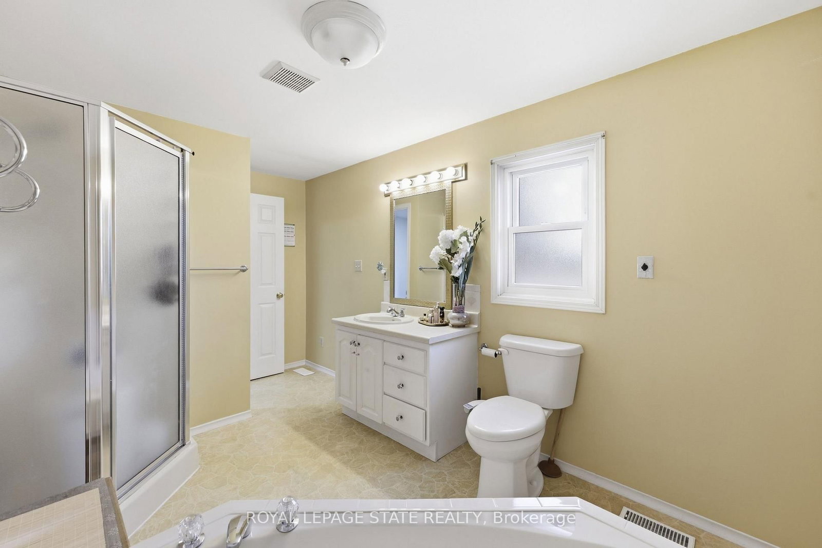 63 Folkestone Avenue • Hamilton, ON photo 24