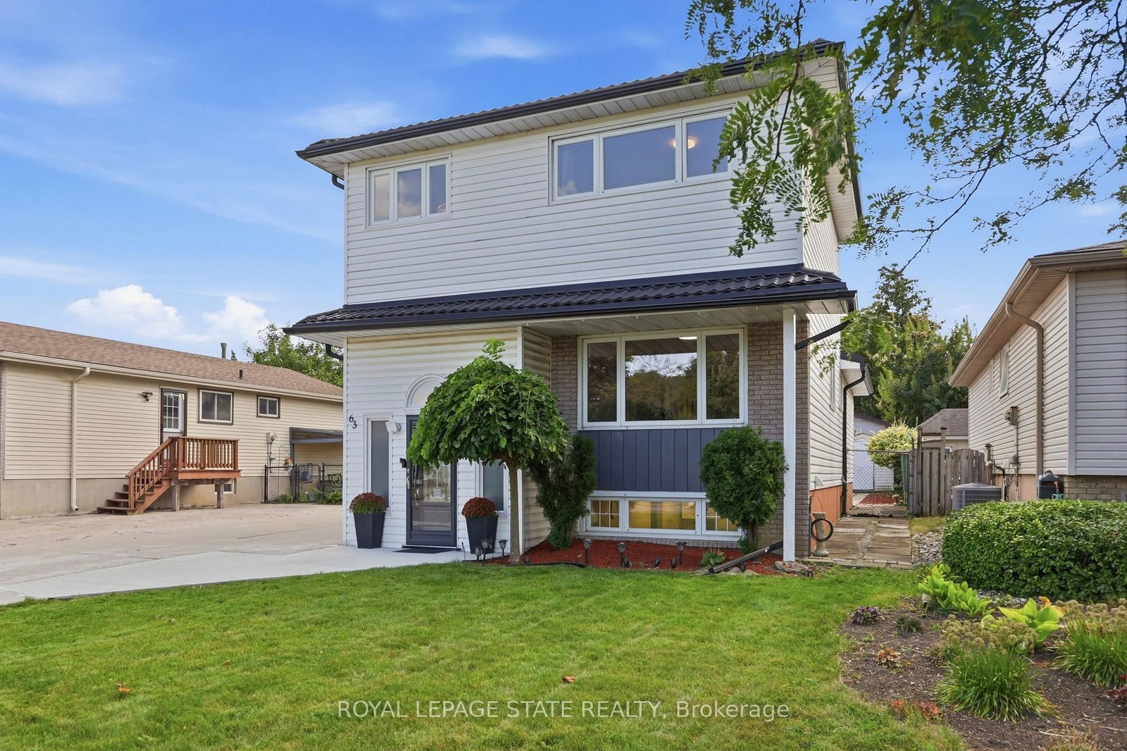 63 Folkestone Avenue • Hamilton, ON photo 4