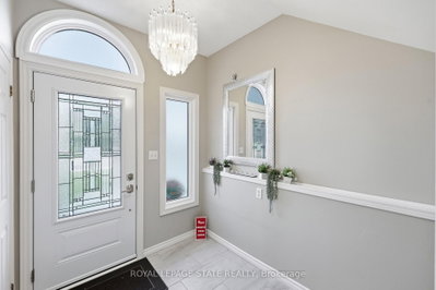 63 Folkestone Avenue • Hamilton, ON photo 7