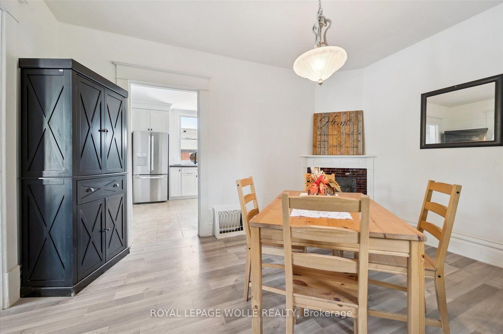 99 Cedar Street • Cambridge, ON photo 12
