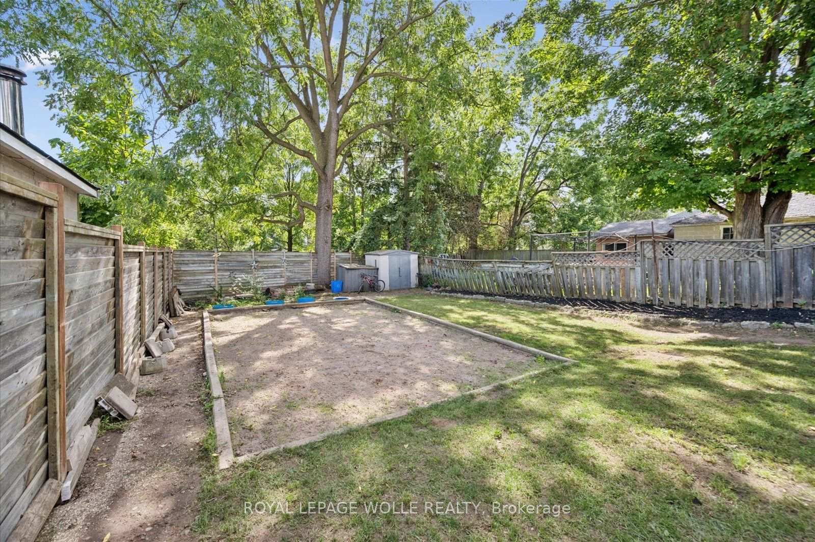 99 Cedar Street • Cambridge, ON photo 27