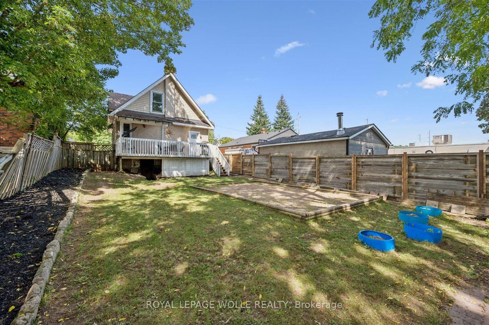 99 Cedar Street • Cambridge, ON photo 29