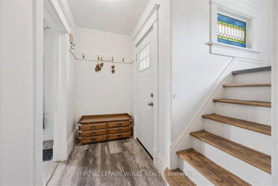 99 Cedar Street • Cambridge, ON photo 6