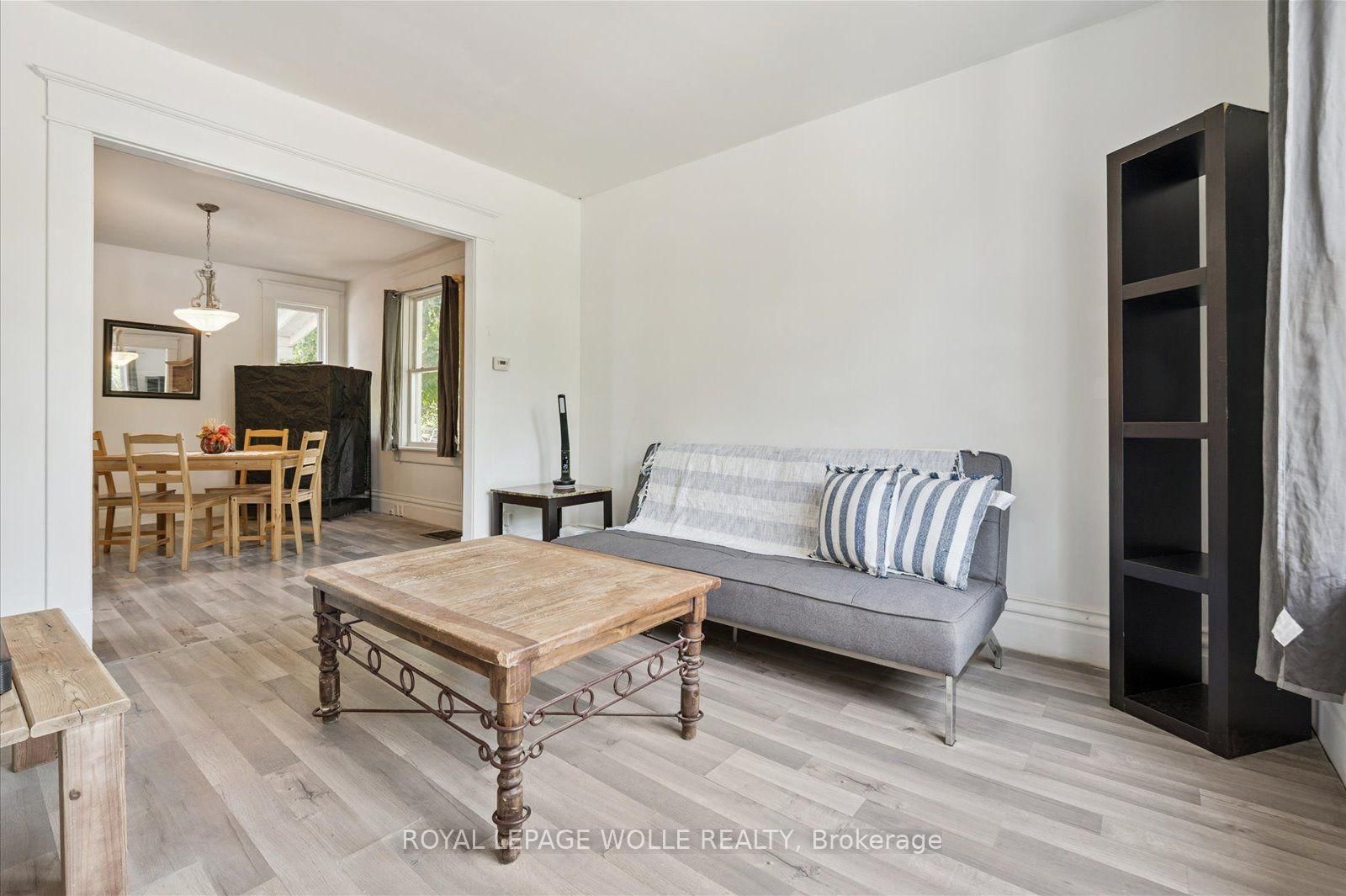 99 Cedar Street • Cambridge, ON photo 7