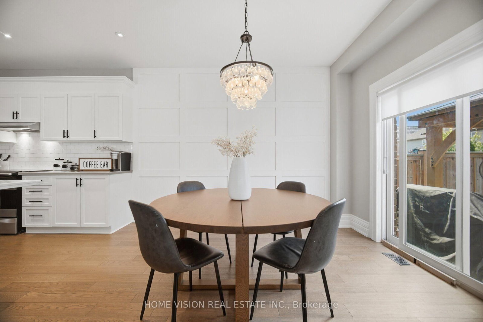 8 Colorado Boulevard • Hamilton, ON photo 14