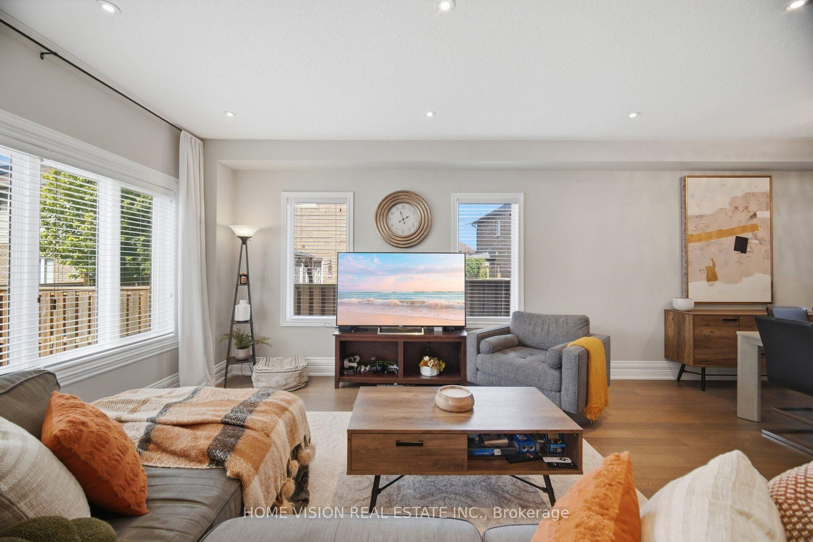 8 Colorado Boulevard • Hamilton, ON photo 6