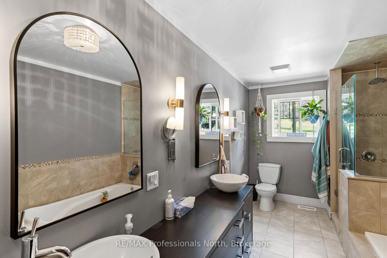 53 Harmony Road • Dysart et al, ON photo 40