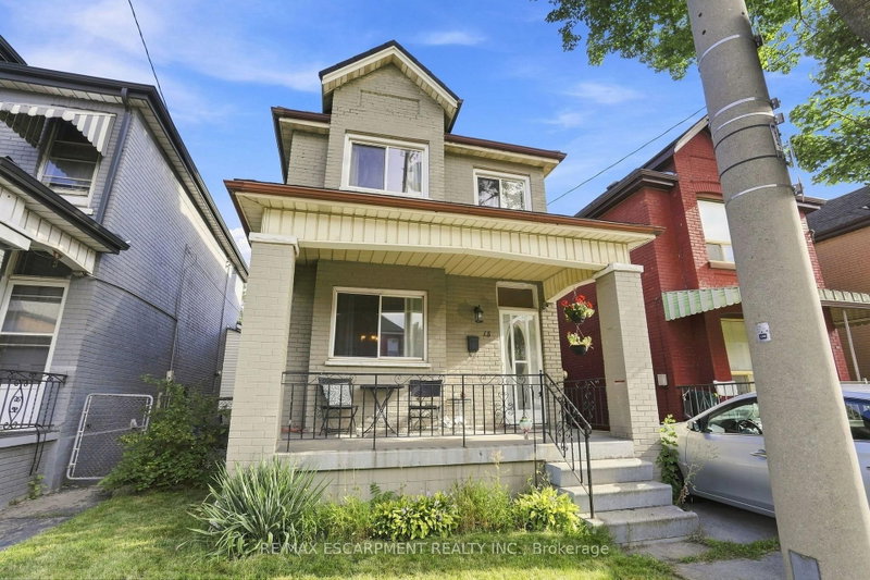 Upper - 15 Clinton Street