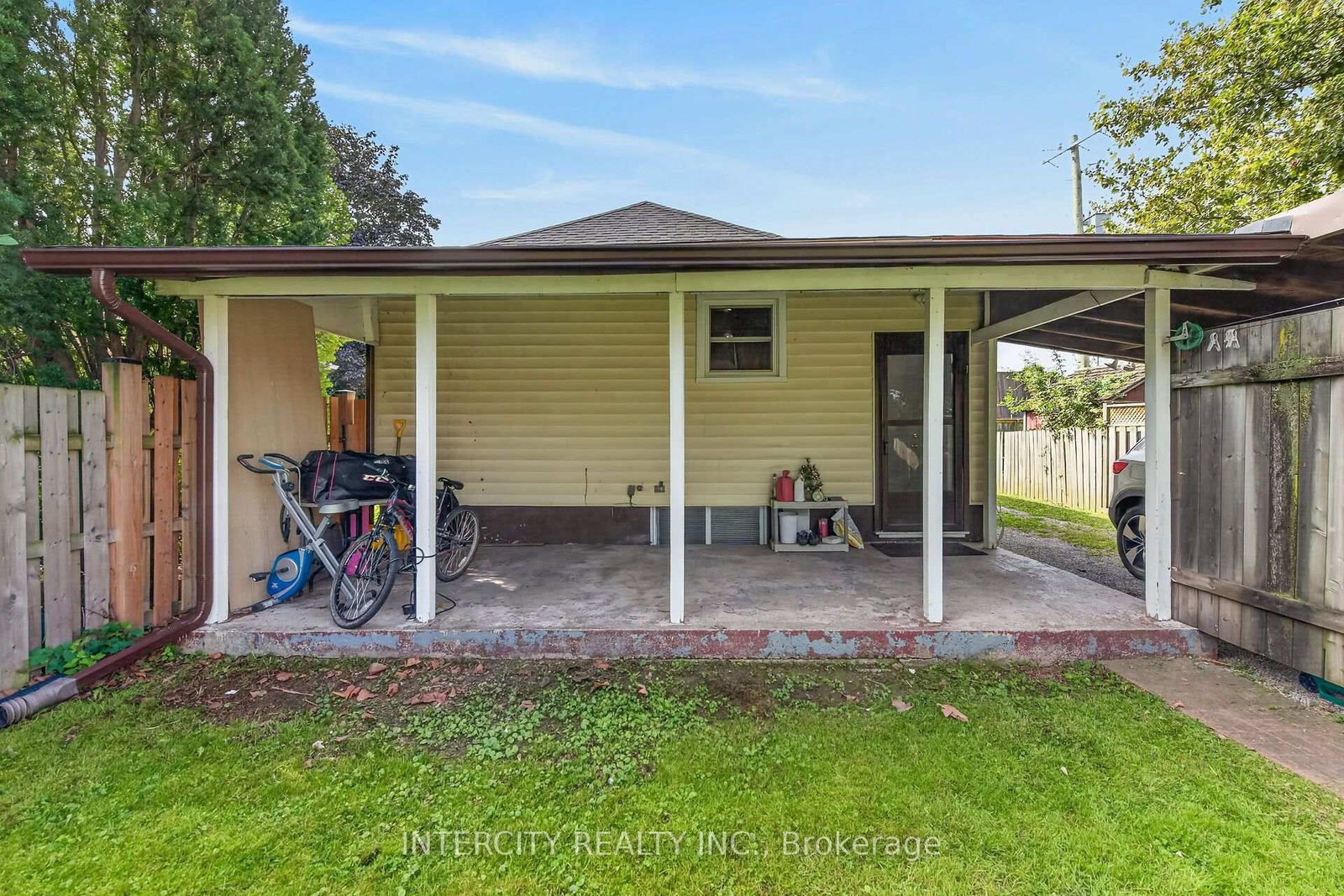 20 Kent Street • St. Catharines, ON photo 33