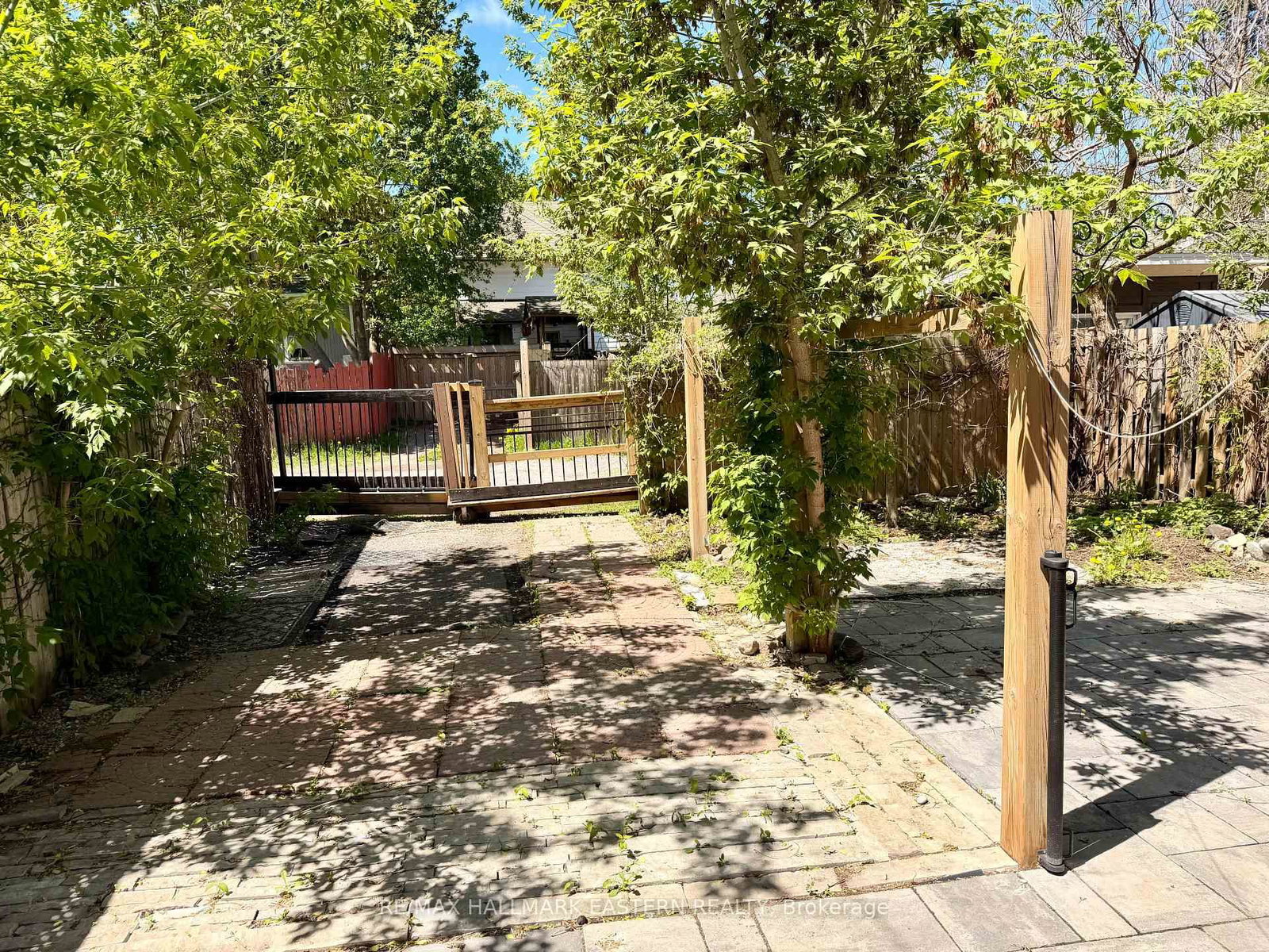 179 Lock Street • Peterborough, ON photo 38